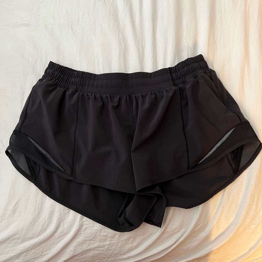 Hotty Hot High-Rise Lined Lululemon Shorts, 2.5 in